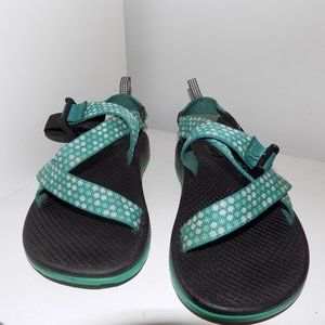Womens chacos